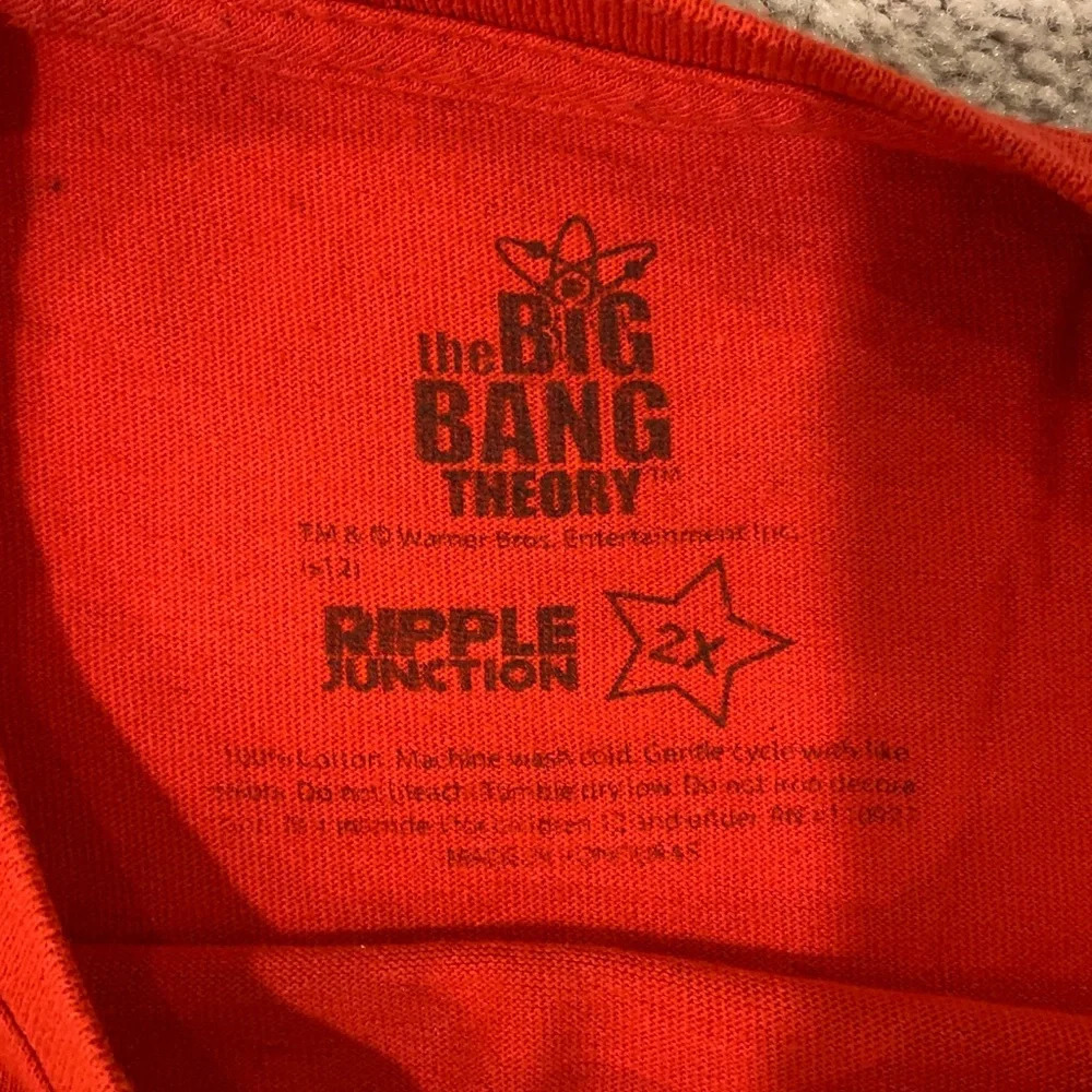 Bazinga! Big Bag Theory T-Shirt - Picture 3 of 4